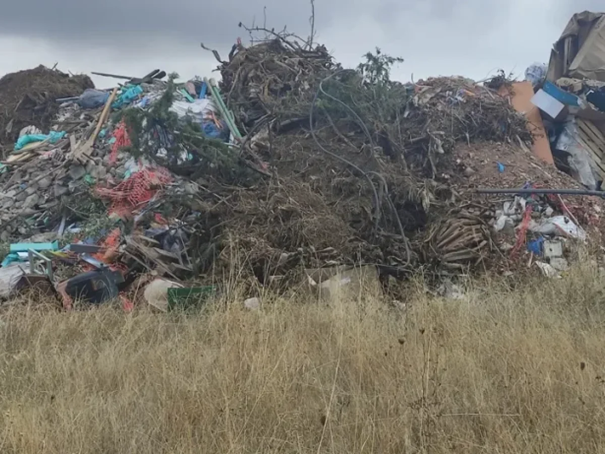 Στη Θεσσαλονίκη: Έξι συλλήψεις για ανεξέλεγκτη απόρριψη μπάζων και ανακυκλώσιμων υλικών στον δήμο Δέλτα