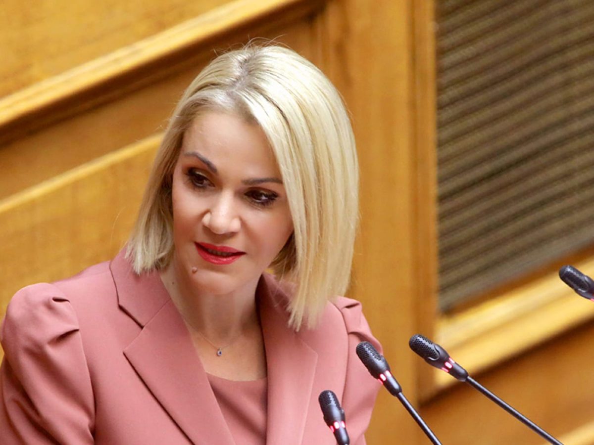 Στη Βουλή από τη Μίκα Ιατρίδη το αίτημα για νέα ακτοπλοϊκή γραμμή που ενώνει Κυκλάδες και Δωδεκάνησα, κατόπιν ψηφίσματος της ΠΕΔ Νοτίου Αιγαίου