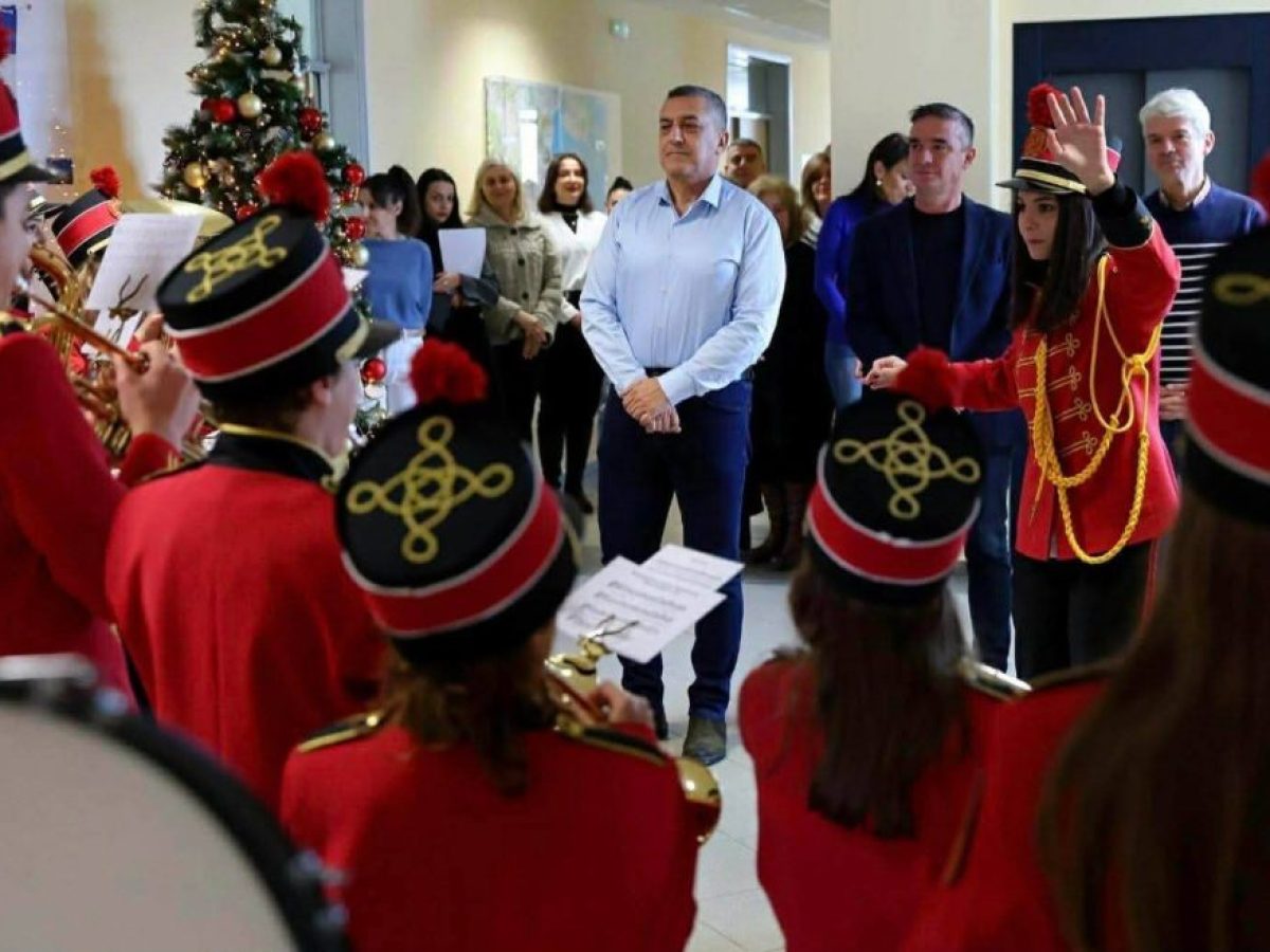 Στην Περιφέρεια Θεσσαλίας και το Γεωργούλα η Φιλαρμονική του Αλμυρού