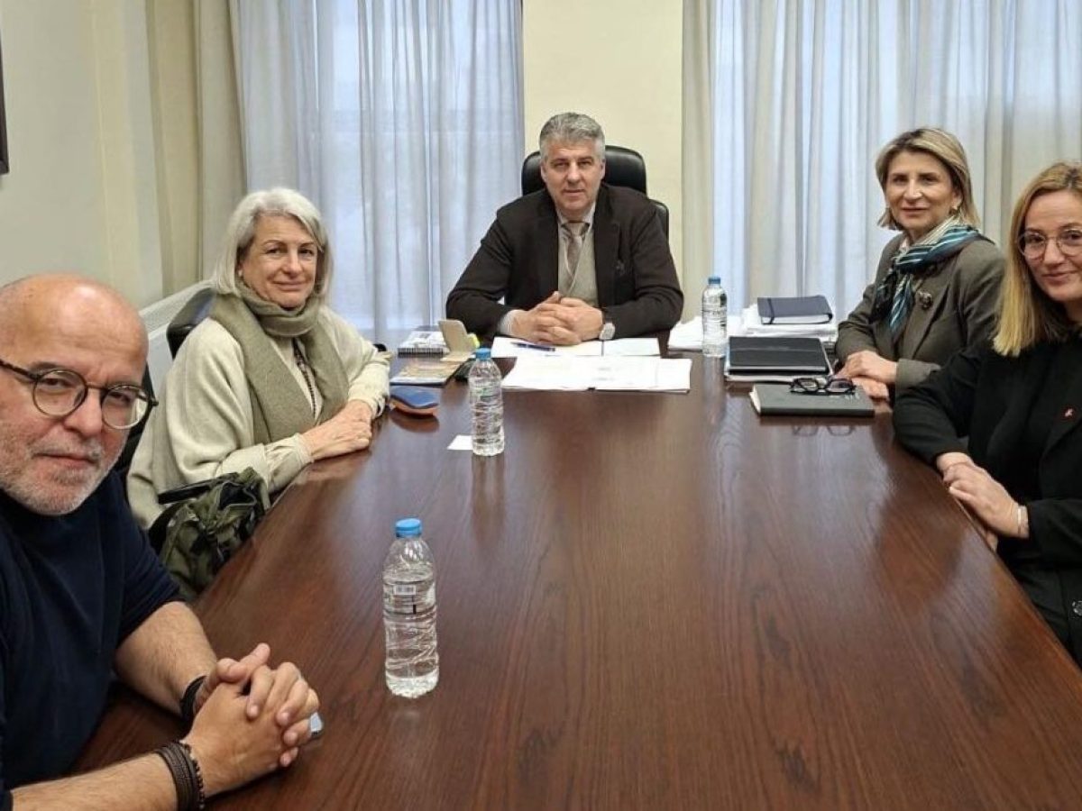 Στήριξη παιδιών και κοινωνικών δομών στη Θράκη: Συνάντηση Περιφέρειας ΑΜΘ με τα Παιδικά Χωριά SOS