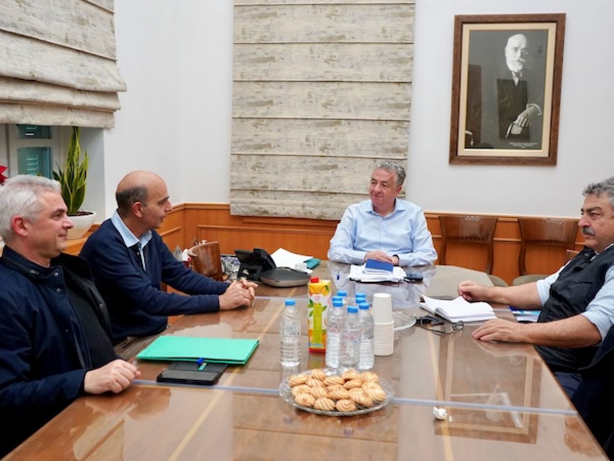 Στο επίκεντρο της συνάντησης Σταύρου Αρναουτάκη και Αντώνη Περράκη για τα έργα στον Δήμο Καντάνου-Σελίνου