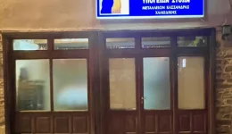 sto-ipourgio-i-metallorichi-kassandras