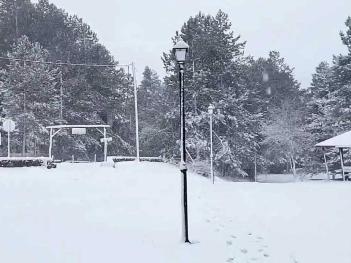 “Στο ψυγείο” η Θεσσαλία – Που και πότε θα χιονίσει το Σαββατοκύριακο