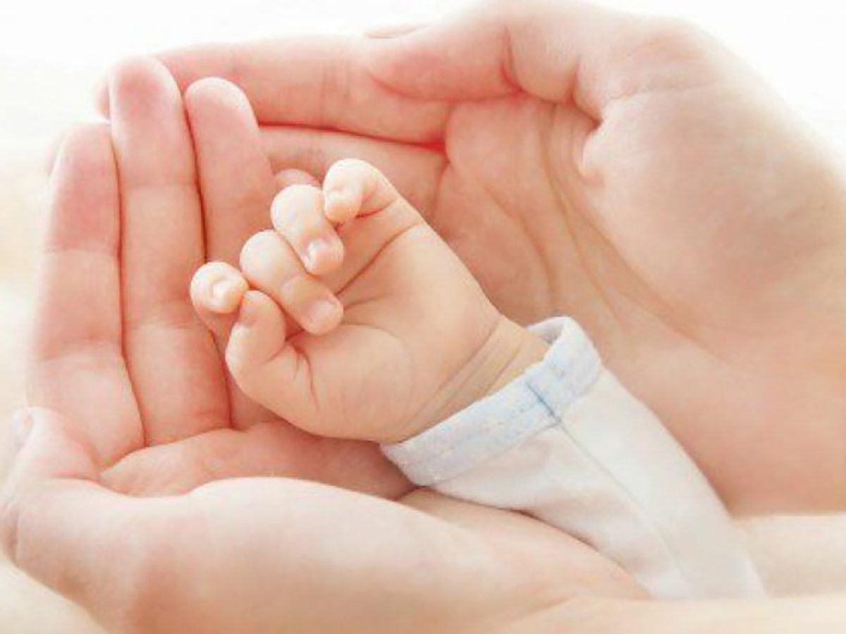 Τα πρώτα μωρά του 2026  για τη Ρόδο είναι κοριτσάκια