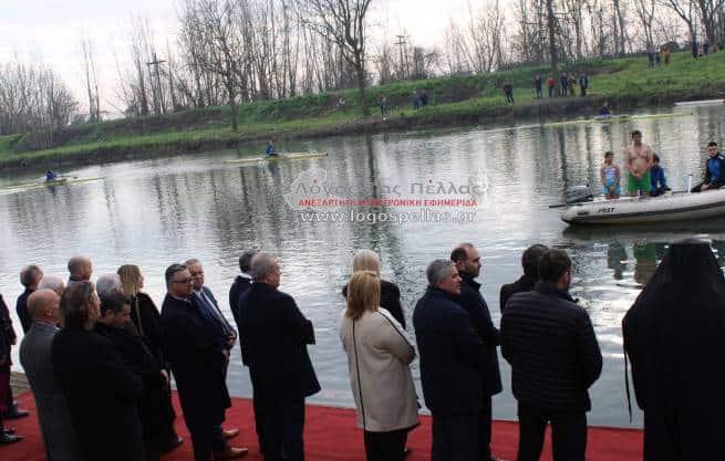 ta-theofania-ston-loudia-giannitson