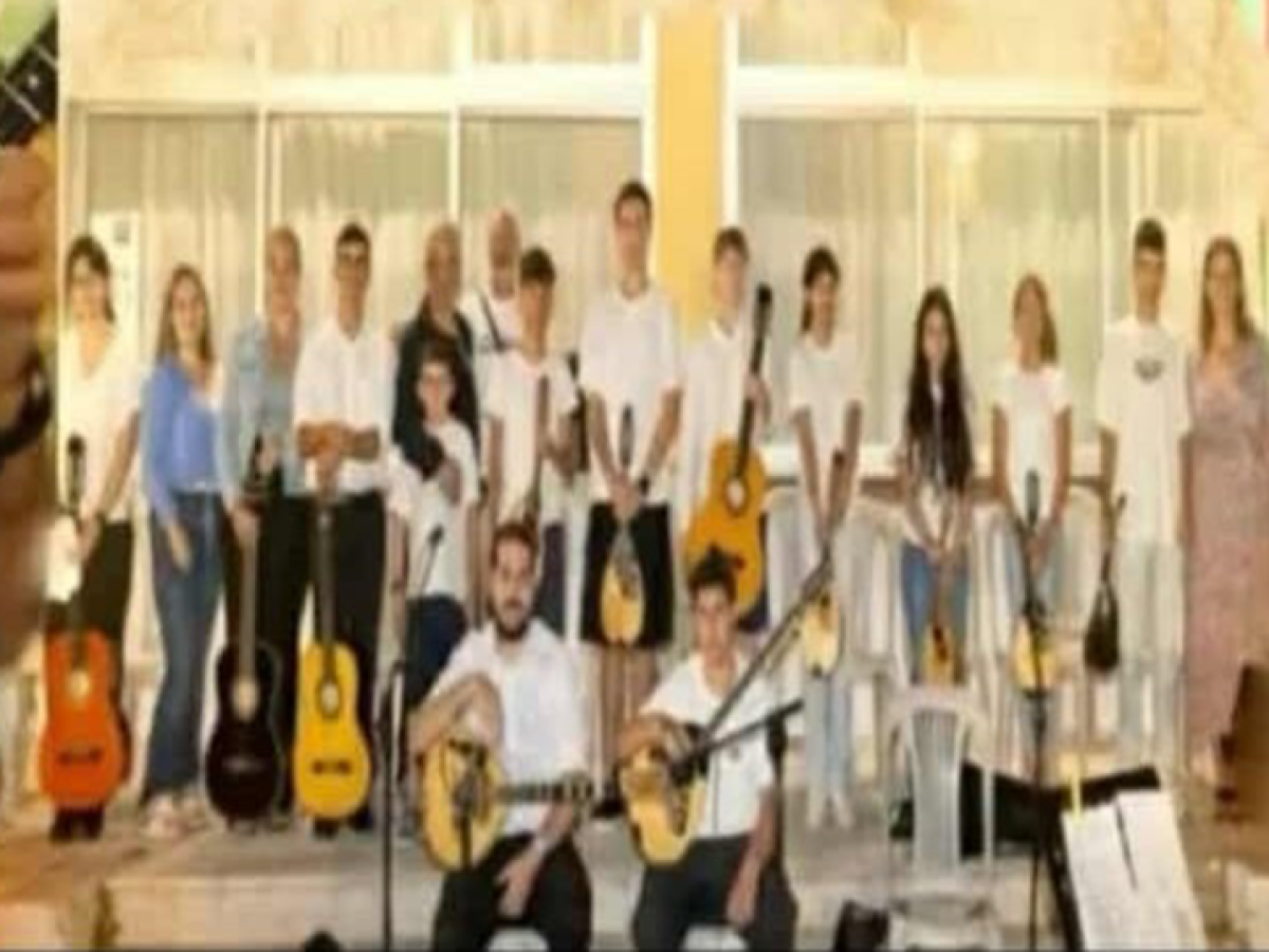 Τελετή αδελφοποίησης Πολιτιστικών Συλλόγων Καμιναράτων και Σβορωνάτων στα Καμιναράτα