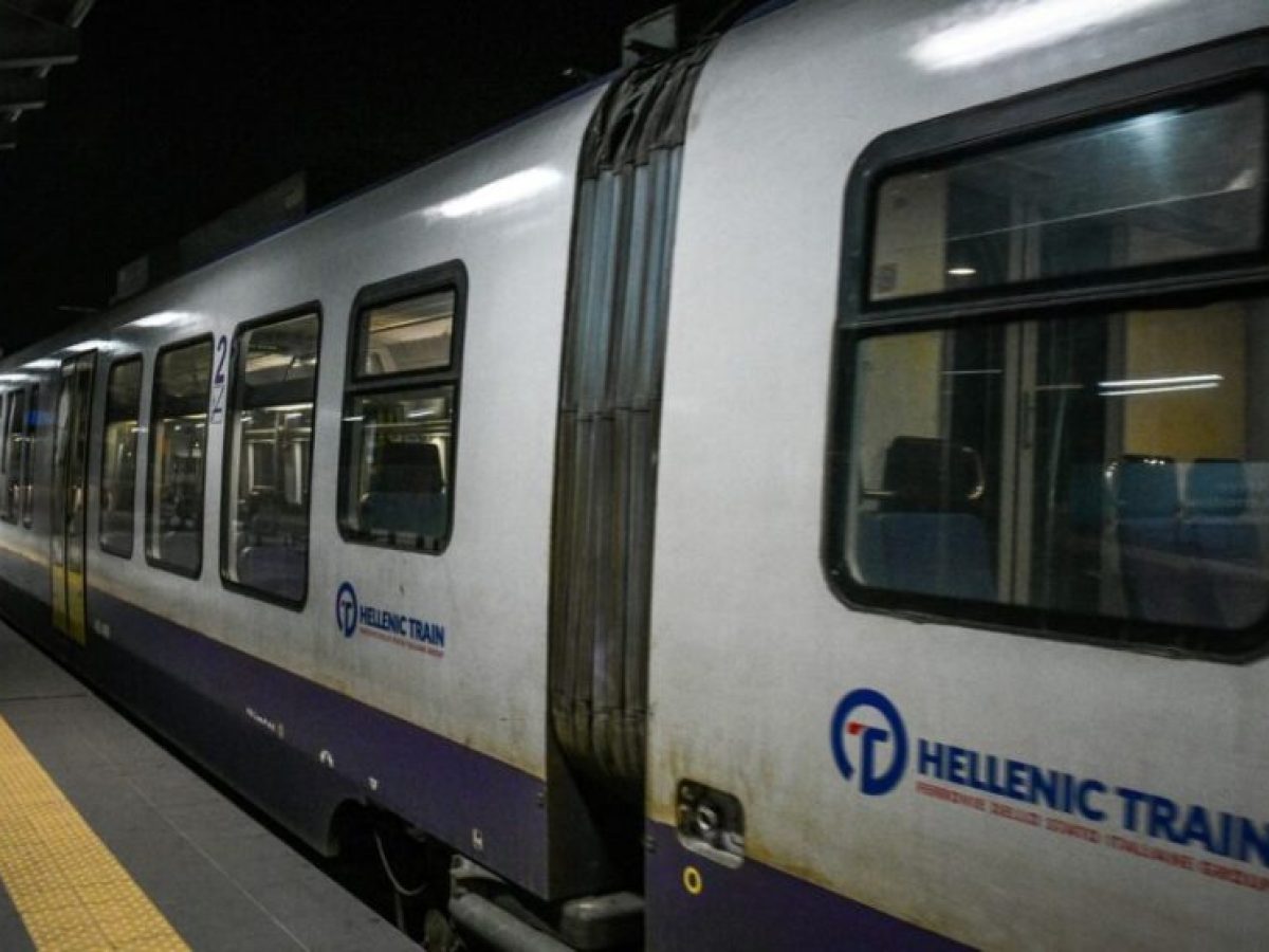 Τέμπη: Οργή συγγενών των θυμάτων για τη νέα σύμβαση με τη Hellenic Train
