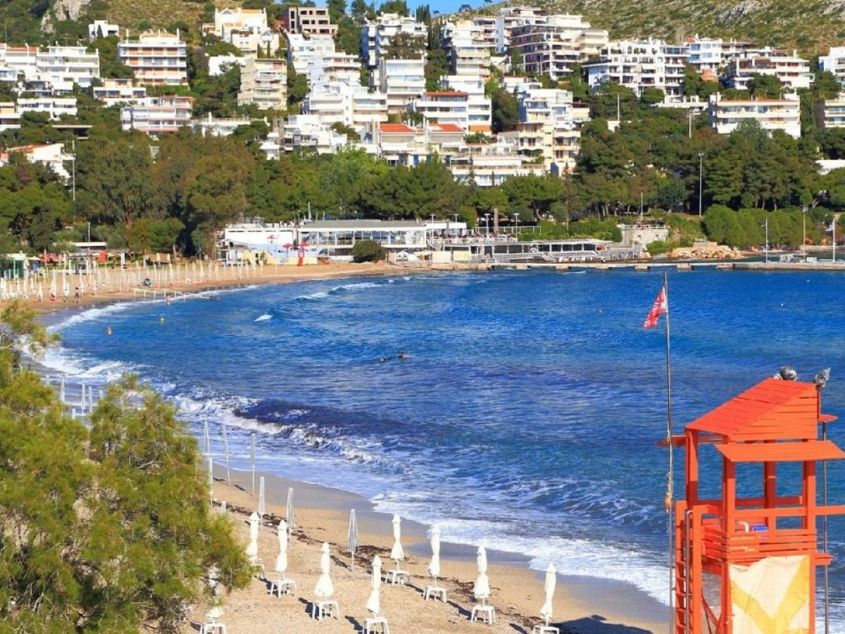 Τέσσερα σχήματα συνεχίζουν για την Ακτή Βουλιαγμένης