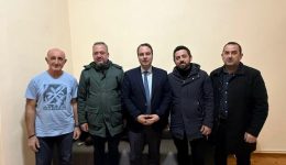 thanasis-papathanasis-sinantisi-me-to