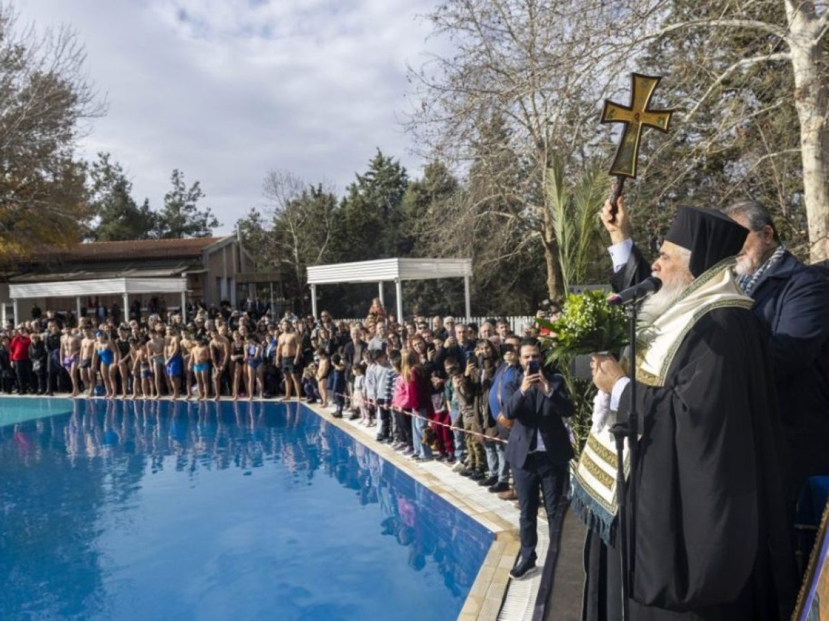 Θεοφάνεια: Με λαμπρότητα ο εορτασμός στο δήμο Νεάπολης-Συκεών (ΦΩΤΟ)