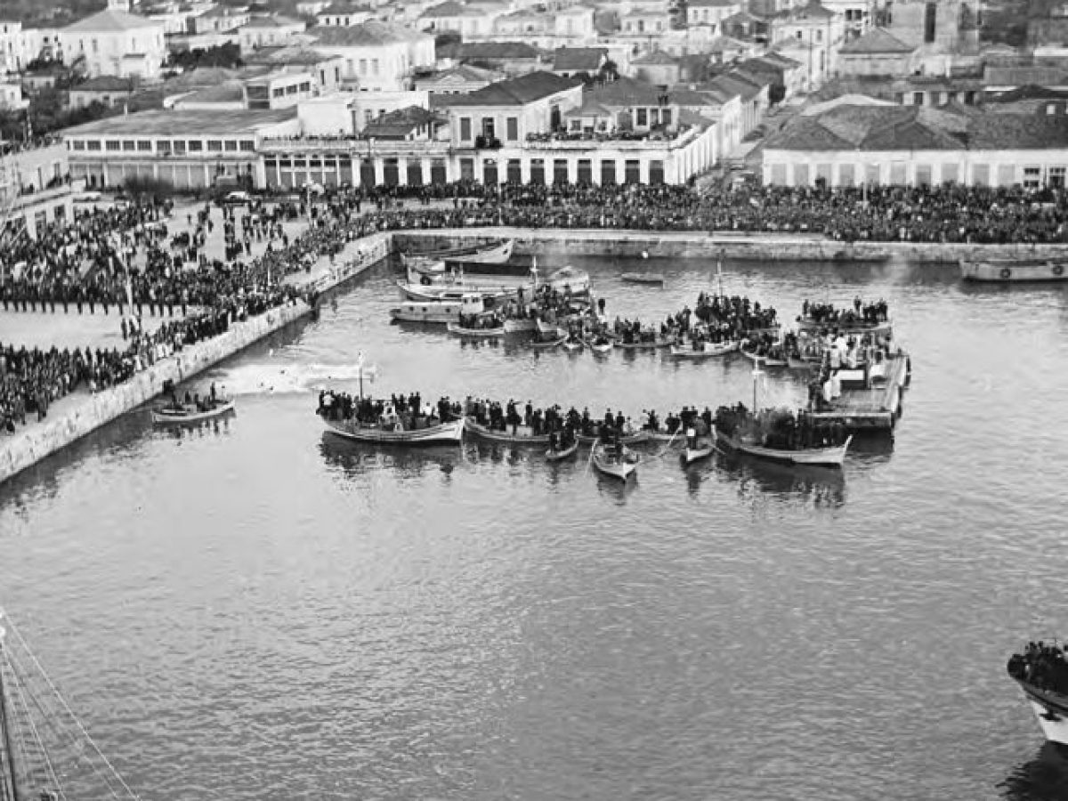 Θεοφάνια στο Λιμάνι Καλαμάτας: Σαν σήμερα δεκαετίες πριν