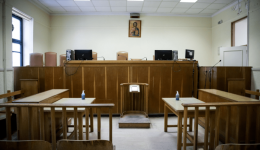 thesis-dikastikon-ipallilon-se-siro-1