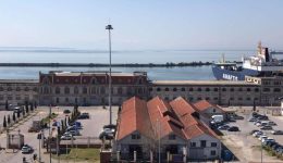 thessaloniki-edese-to-Viking-Star