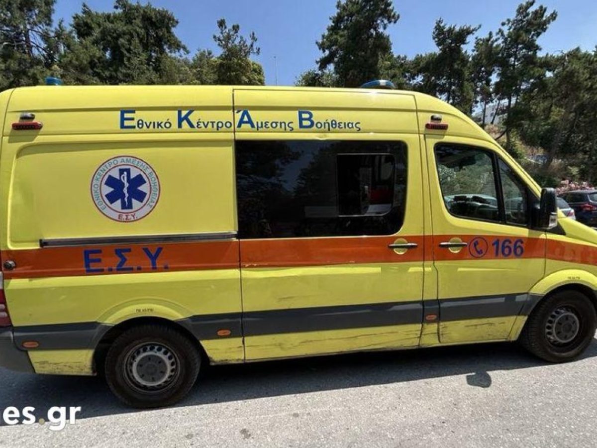 Θεσσαλονίκη: Σε σοβαρή κατάσταση ηλικιωμένος που έπεσε από 3ο όροφο πολυκατοικίας