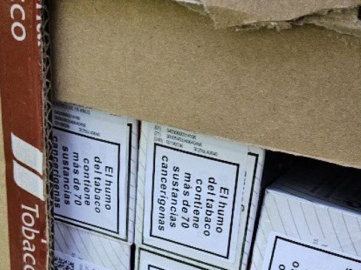 Θεσσαλονίκη: Συνελήφθη 20χρονος που πουλούσε λαθραία τσιγάρα