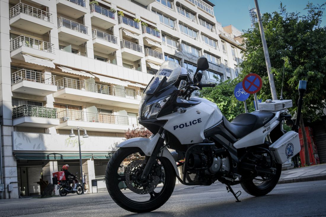 thessaloniki-sinelifthisan-tessera-atoma-gia