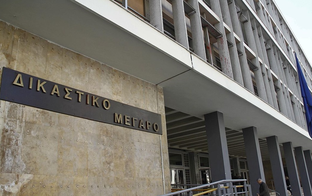 thessaloniki-sto-edolio-dio-proin