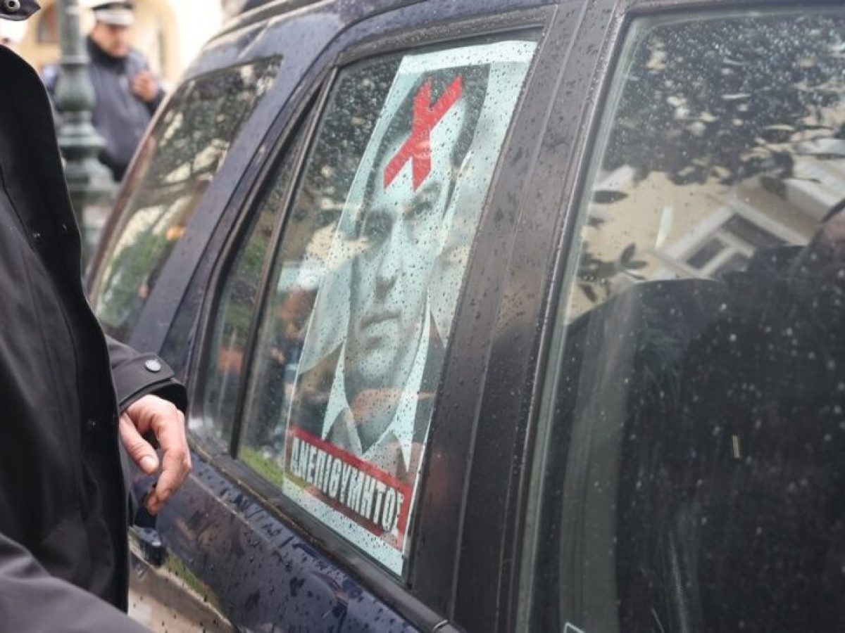 Θεσσαλονίκη: Στον εισαγγελέα οι έξι συλληφθέντες για τα επεισόδια έξω από το Ολύμπιον