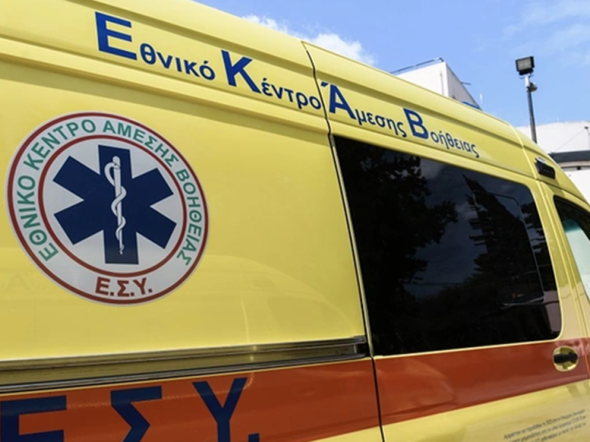 Θρίλερ στο κέντρο της Θεσσαλονίκης: Διάσωση άνδρα μετά από πτώση σε φωταγωγό