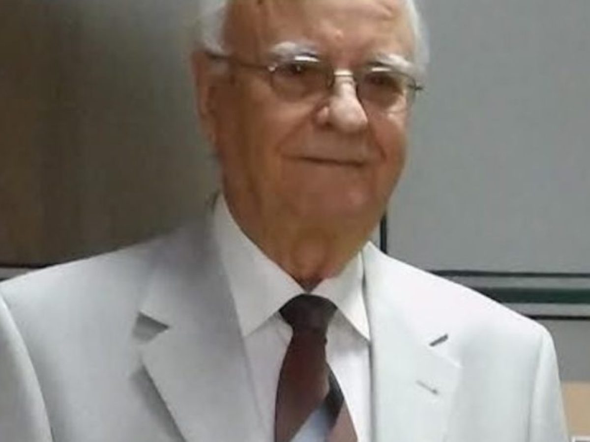 Τιμητική διάκριση στον Κωνσταντίνο Μαυρομάτη στο πλαίσιο του εορτασμού των Τριών Ιεραρχών