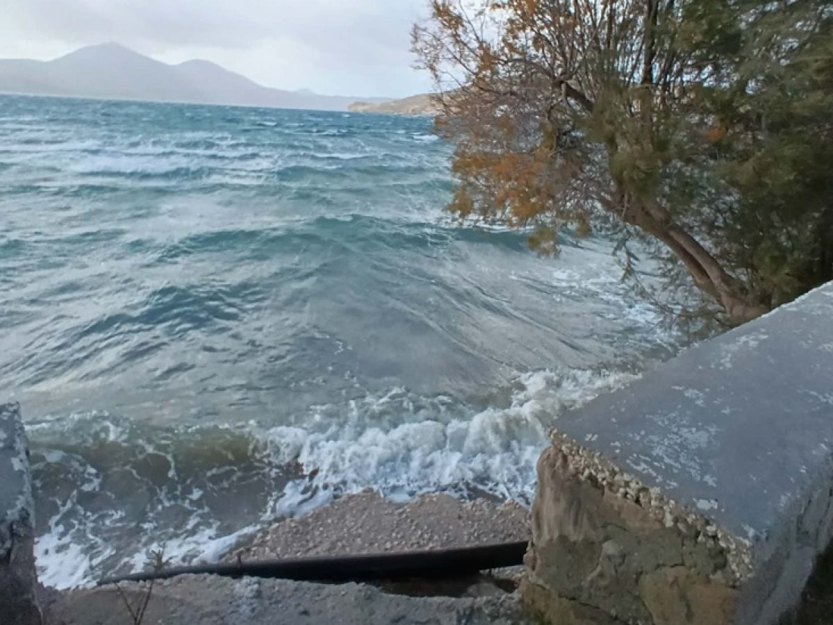 Της κακοκαιρίας τα .. “καμώματα”