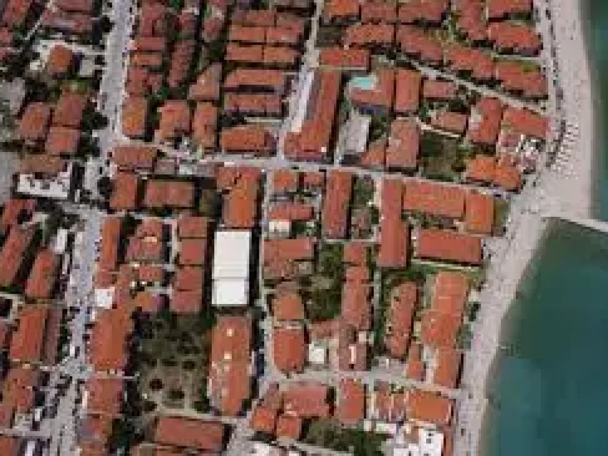 Το «Ελληνικό Όνειρο» περνά από τη Χαλκιδική: Τι ψάχνουν οι ξένοι αγοραστές το 2025