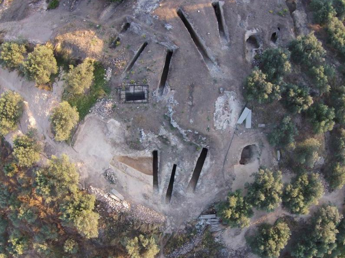 Το Μυκηναϊκό Νεκροταφείο Αηδονιών