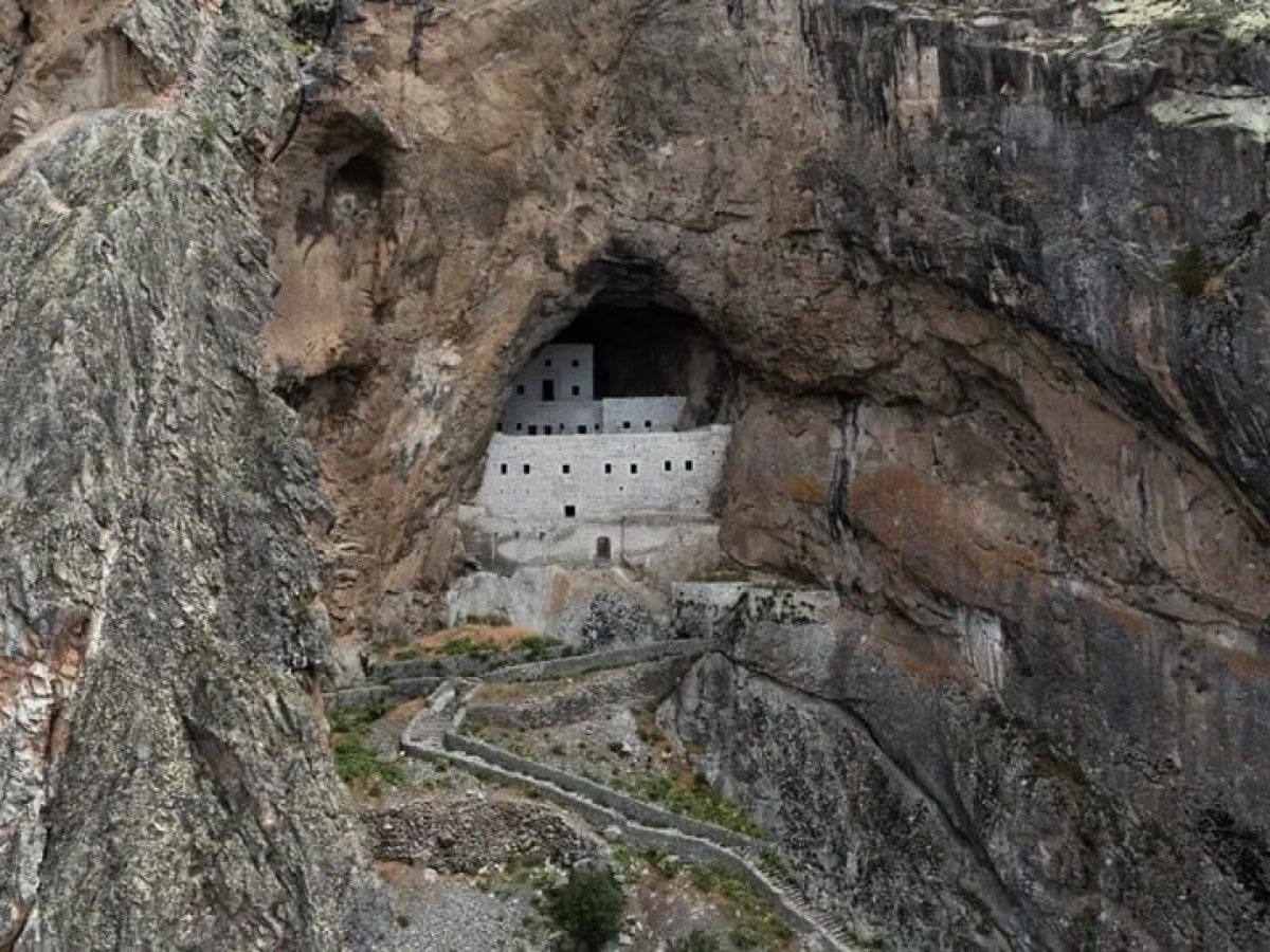 Το μοναστήρι της Παναγίας στη Νικόπολη ξανασυστήνεται: Από ποντιακό ιερό σε τουριστικό μνημείο της Τουρκίας