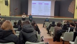 to-programma-ora-na-milisis