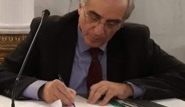 to-telos-enos-omorfou-taxidiou