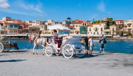 tourismos-i-periferia-kritis-sti-1