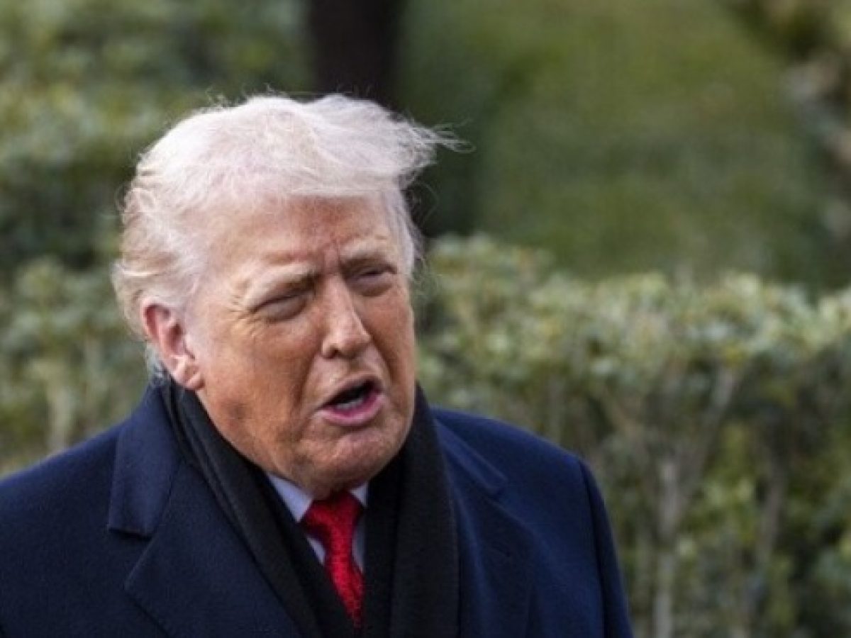 Τραμπ: Εγώ έπεισα τον εαυτό μου να μην χτυπήσω το Ιράν!