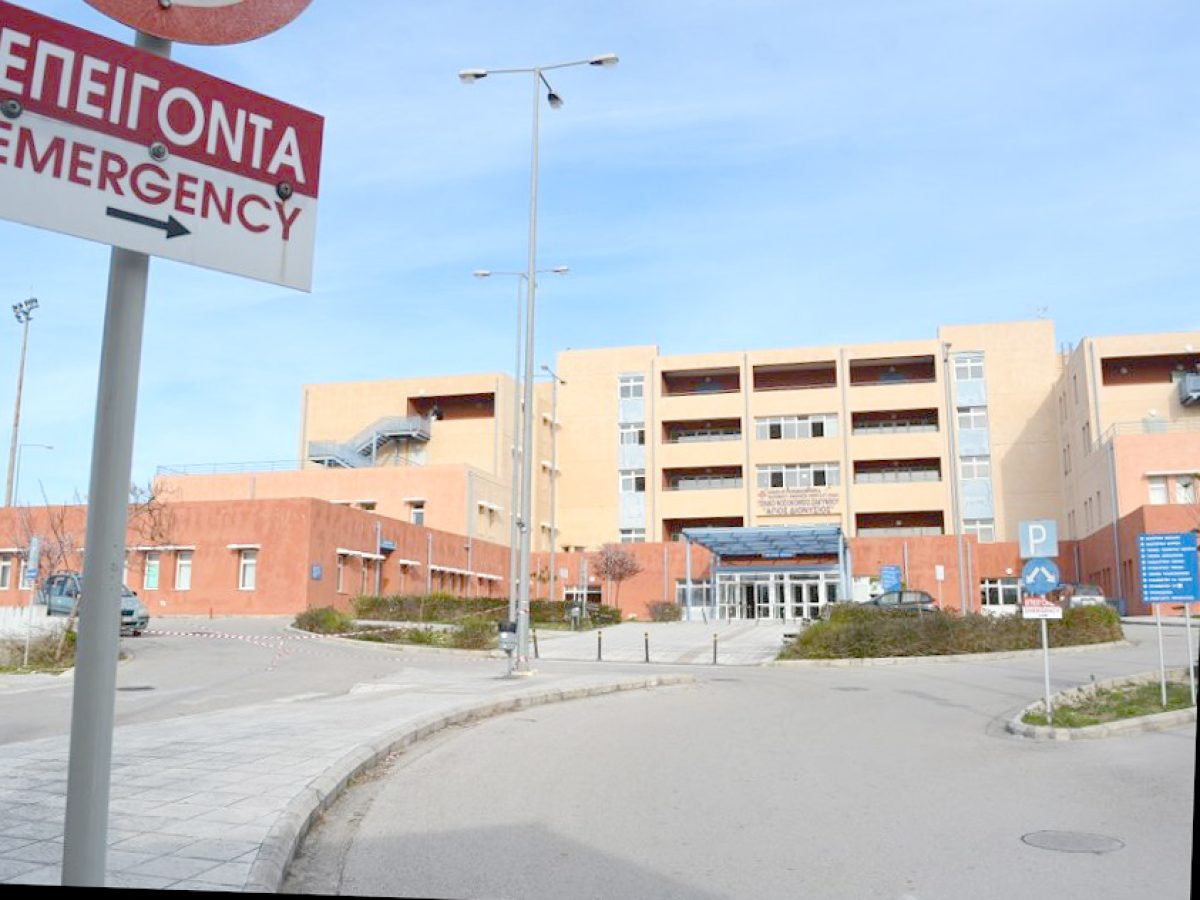 Τροχαίο στους Αμπελόκηπους με τραυματία μαθητή 12 ετών