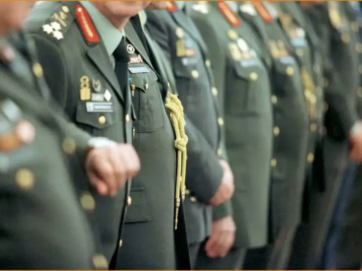 Τσίμαρης: «Όχι πρόχειρες ρυθμίσεις στην εθνική άμυνα» – Κριτική κατά του νομοσχεδίου για τις Ένοπλες Δυνάμεις