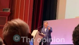 tsipras-apo-thessaloniki-to-taxidi