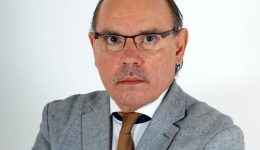vasilis-Αngelis-sto-radio-stagon-1