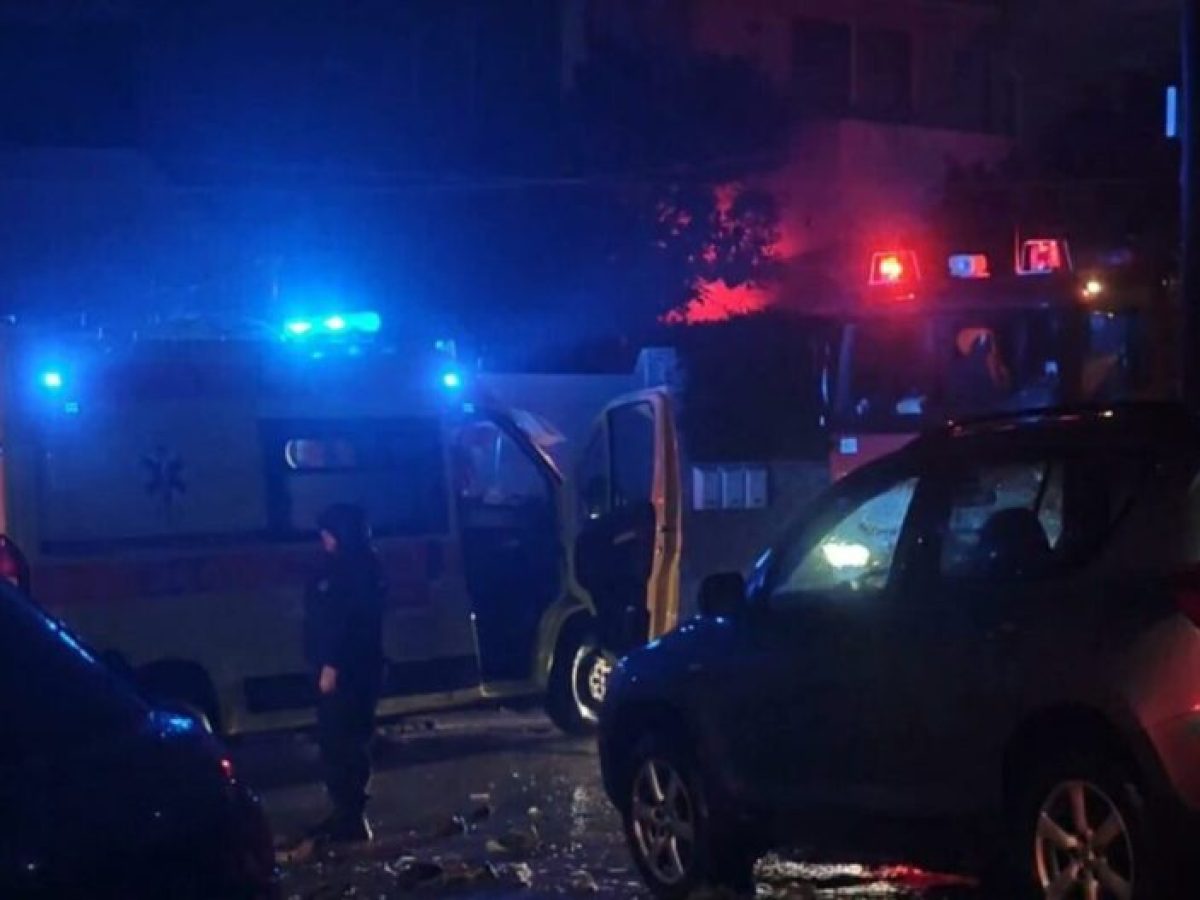 &Beta;&iota;&beta;&lambda;&iota;&kappa;ή &kappa;&alpha;&tau;&alpha;&sigma;&tau;&rho;&omicron;&phi;ή &sigma;&tau;&eta;&nu; Ά&nu;&omega; &Gamma;&lambda;&upsilon;&phi;ά&delta;&alpha; &mu;&epsilon; &mu;&iota;&alpha; &nu;&epsilon;&kappa;&rho;ή (VIDEO)