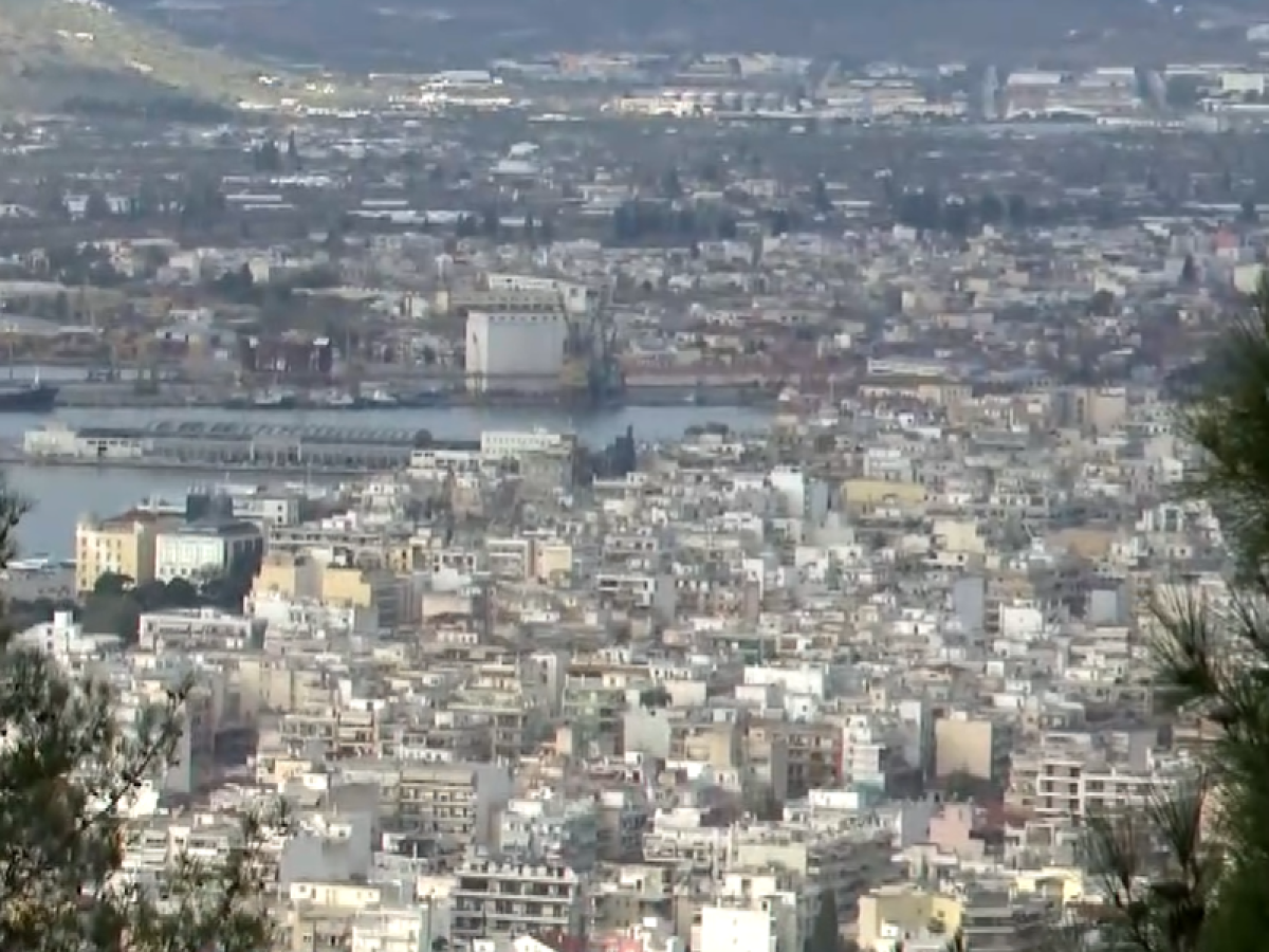 Βόλος: Αυξημένη ατμοσφαιρική ρύπανση στην πόλη- Συστάσεις για παιδιά και ευπαθείς ομάδες