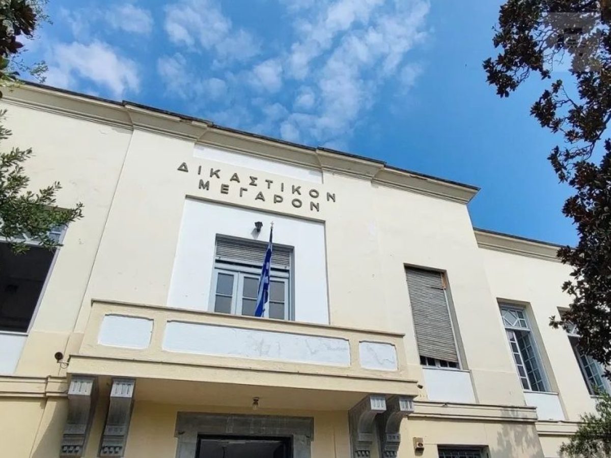 Βόλος: «Καλλιεργώ χασίς για να μην έχω άναγκη τα κυκλώματα» ισχυρίστηκε 61χρονος στον εισαγγελέα