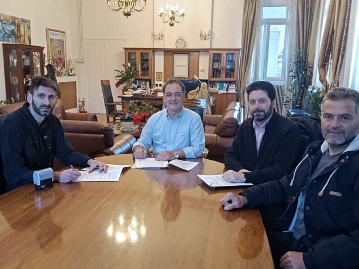 Ξεκινά η ανάπλαση της κεντρικής πλατείας στην Οινόη