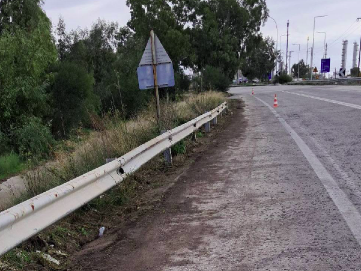 Ξεκίνησαν εργασίες καθαριότητας και απομάκρυνσης βλάστησης πριν από τις γιορτές και συνεχίζονται από το ύψος του Ισθμού έως τους Αγ. Θεοδώρους…