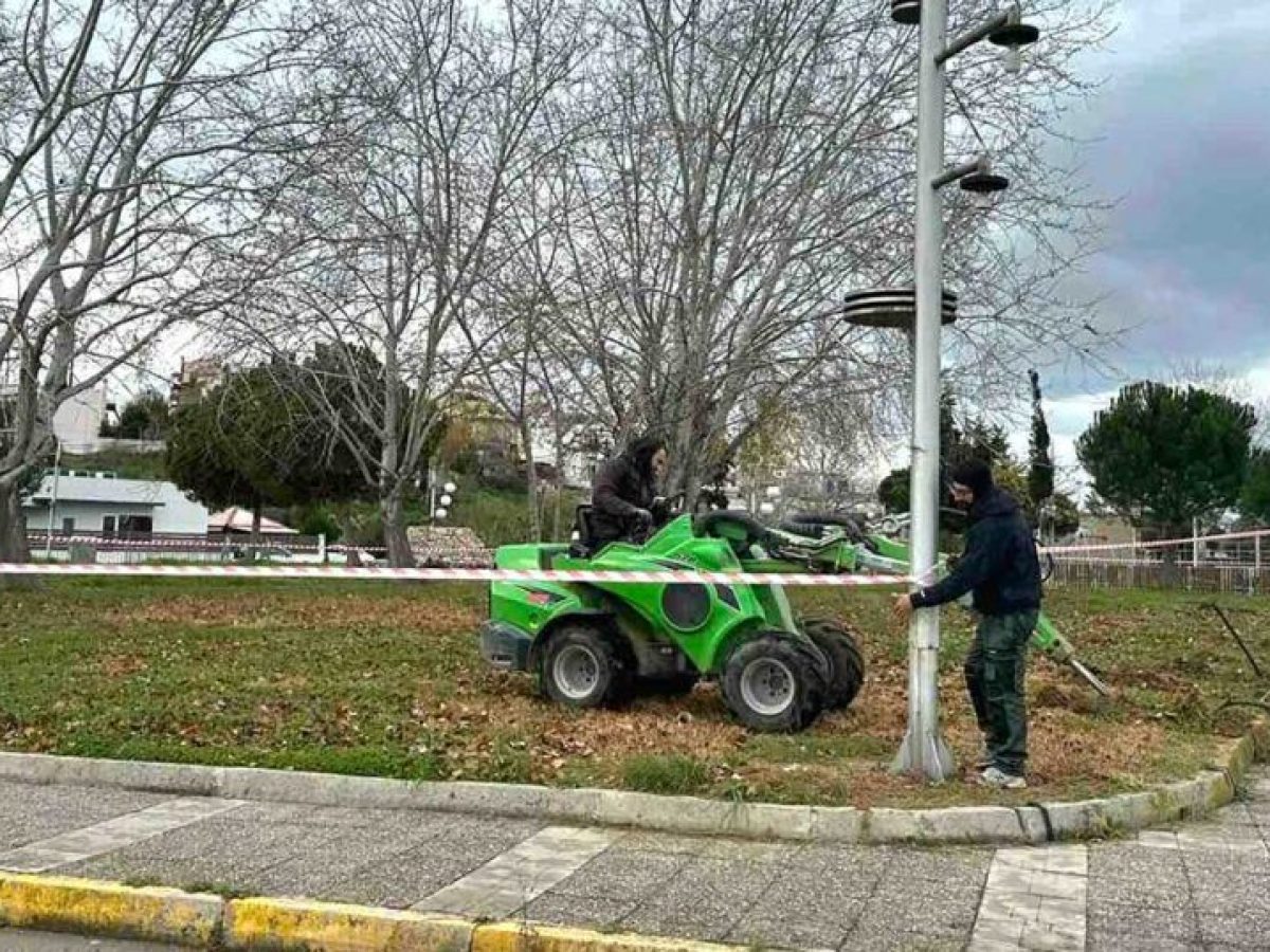 Ξεκίνησε η ανάπλαση του Πάρκου Ελευθερίας στη Χαλκίδα