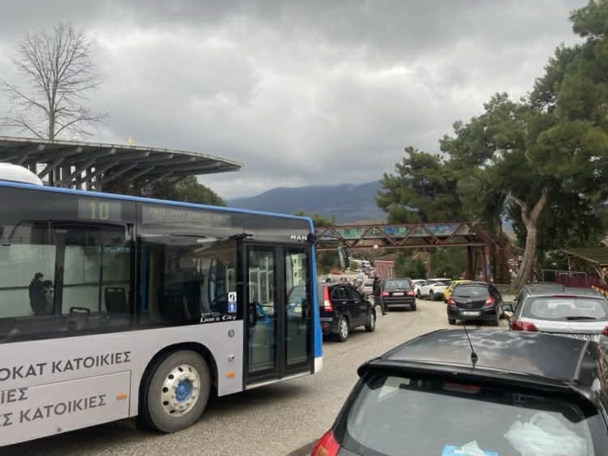 Άμεση ανάγκη να ανοίξει η κάθοδος μπροστά από την Περιφέρεια Ηπείρου