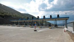 Άnesi-ke-tachitita-se-times…