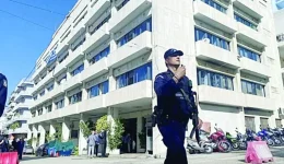 Αchaia-mploko-ke-stis-krisis