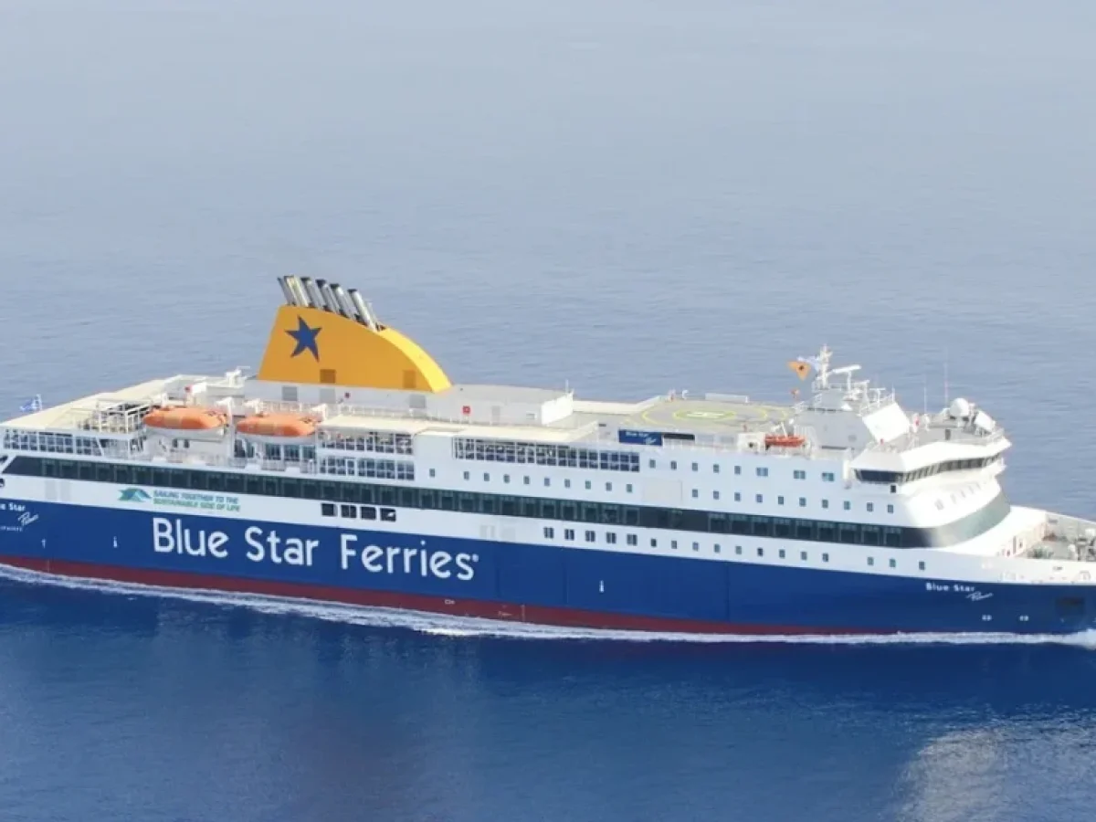 Αδυναμία προσέγγισης του Blue Star Patmos στους Λειψούς λόγω καιρού