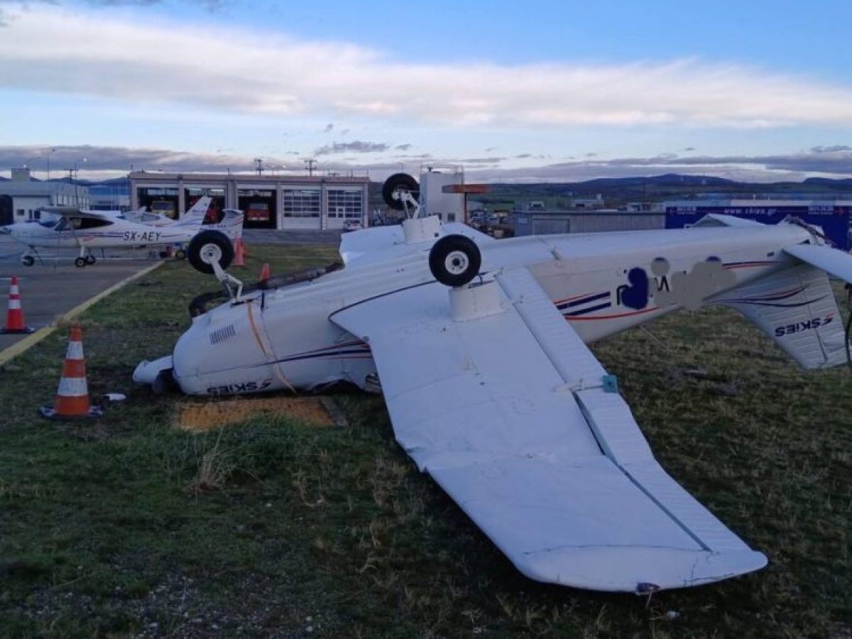 Αεροδρόμιο Αλεξανδρούπολης: Κατέστρεψε μικρά εκπαιδευτικά αεροσκάφη ο χθεσινοβραδινός τυφώνας(ΒΙΝΤΕΟ)