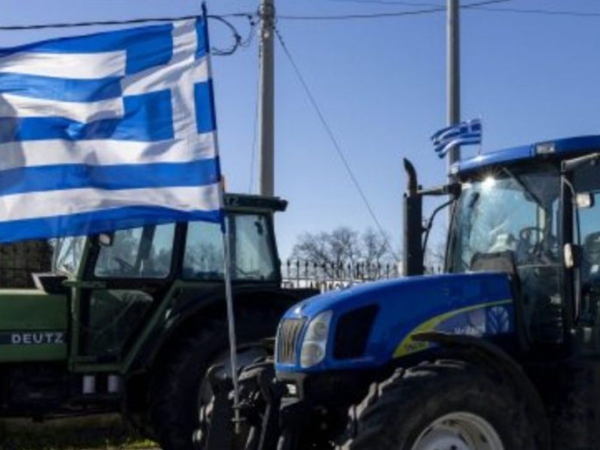 «Αγρότη πολέμα σου πίνουνε το αίμα»: Τρεις εβδομάδες στο δρόμο το Μπλόκο Άργους και δεν κάνει βήμα πίσω!