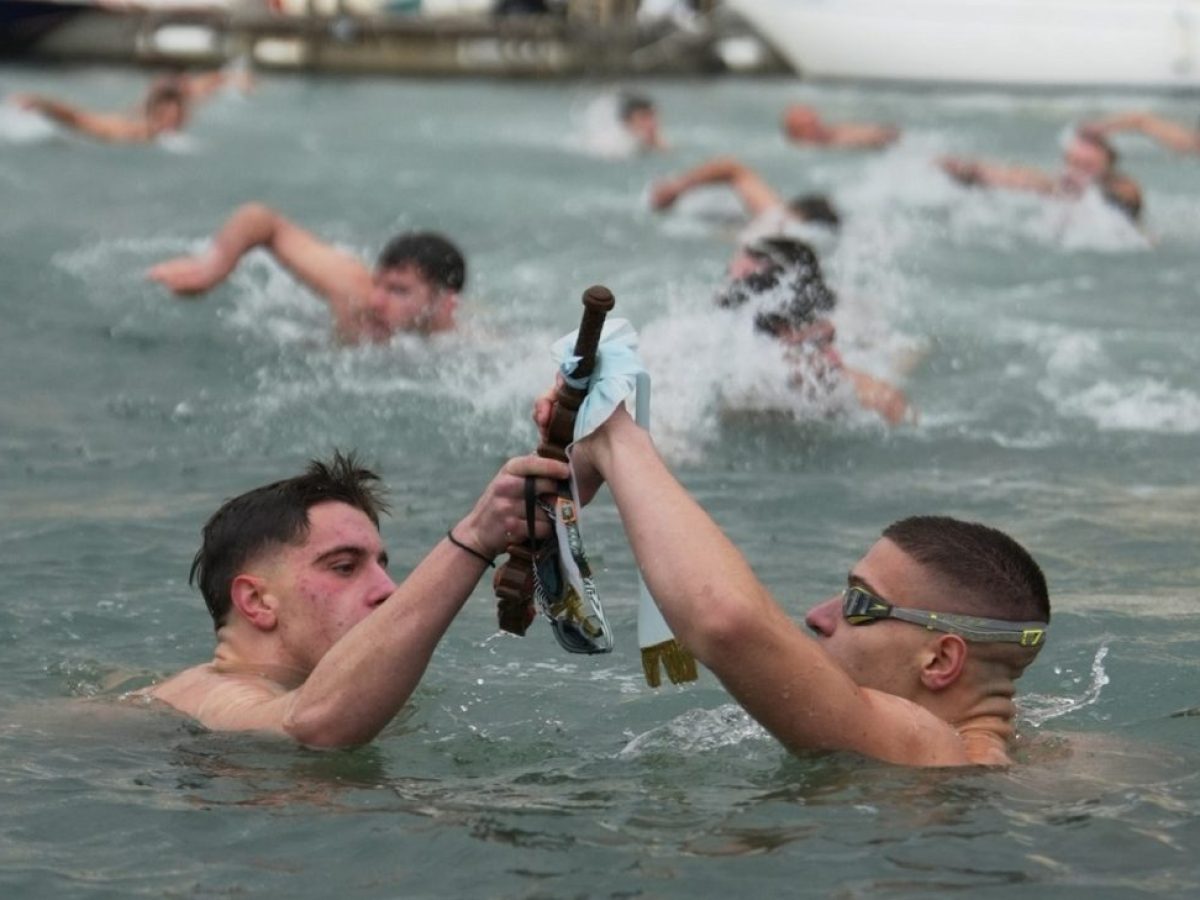 Αλεξανδρούπολη: Τα αδέρφια Πεχλιβανίδη έπιασαν τον Σταυρό!