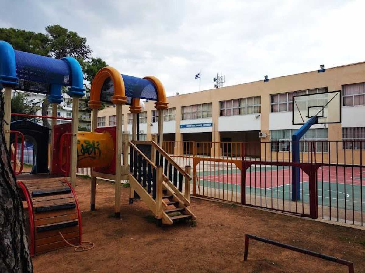 Ανοιχτά όλα τα σχολεία και οι ανοιχτές δομές κοινωνικής φροντίδας στην Κορινθίας την Πέμπτη 22/01